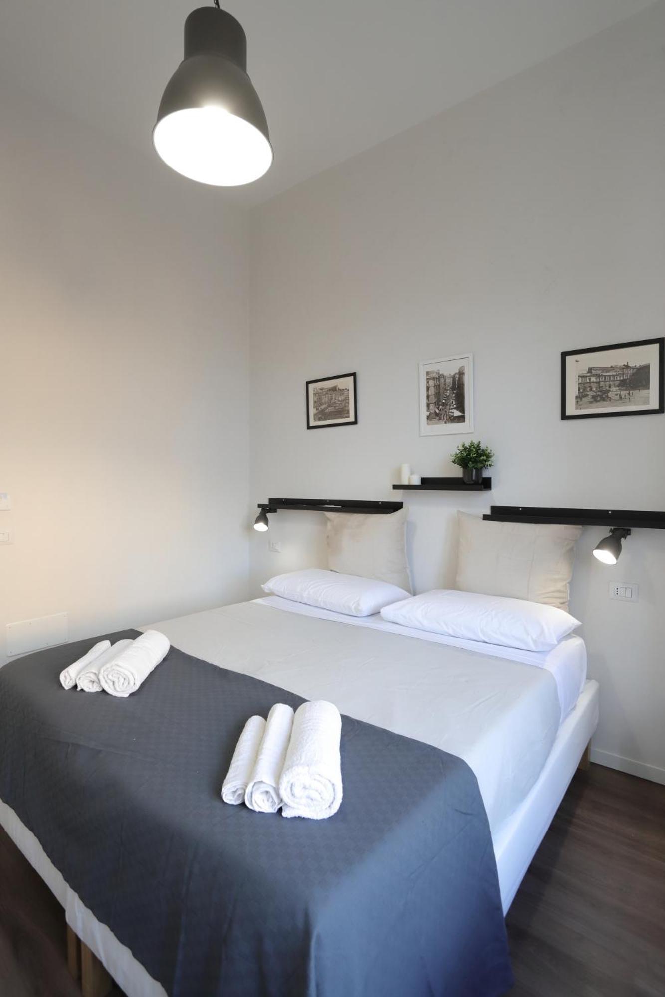 Tammurriata Nera Bedroom Napoli Bagian luar foto